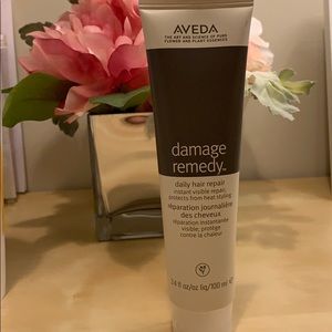 Aveda Damage Remedy Daily Hair Repair